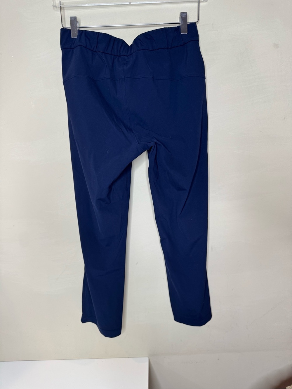 Lululemon Navy Blue Jogger Pants – Size 4 - Picture 5 of 9
